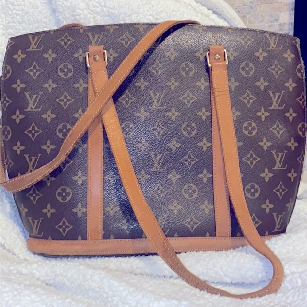 Authentic LOUIS VUITTON Monogram Babylone Tote